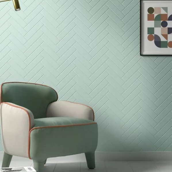 Espacio de la casa con azulejos efecto monocolor en tonos fríos, colección Costa nova de Equipe