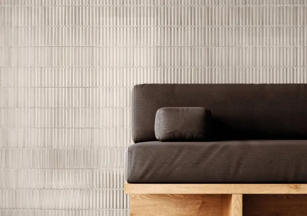 Espacio de la casa con azulejos efecto monocolor en tonos cálidos, colección Crisp de Harmony
