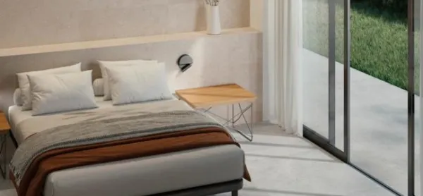 Espacio de la casa con azulejos efecto piedra, colección Cluny de Peronda