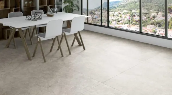 Espacio de la casa con azulejos efecto piedra en tonos neutros, colección Grain stone de Navarti