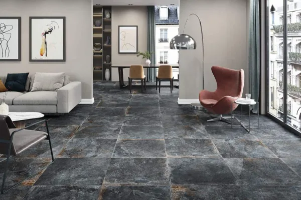 Espacio de la casa con azulejos efecto piedra, colección Iconic de Metropol