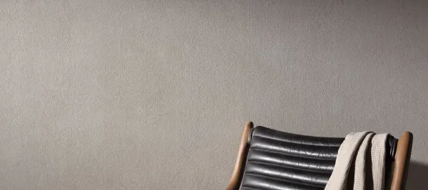 Espacio de la casa con azulejos efecto piedra, colección Lemans de Peronda