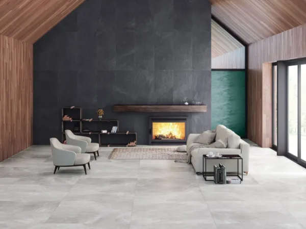 Espacio de la casa con azulejos efecto piedra en tonos neutros, colección Mustang de Durstone