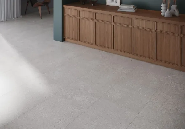 Espacio de la casa con azulejos efecto piedra en tonos neutros, colección San vicente de Argenta