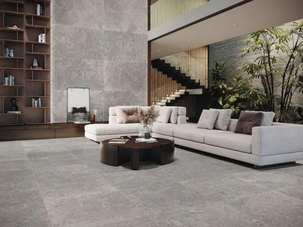 Espacio de la casa con azulejos efecto piedra en tonos neutros, colección Stoneland de Baldocer