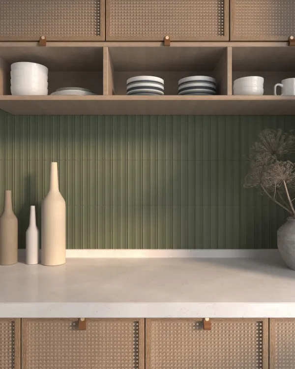 Cocina con azulejos efecto cemento en tonos cálidos, colección Milano de Dune