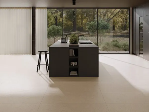 Cocina con azulejos efecto cemento, colección Santelmo de Argenta