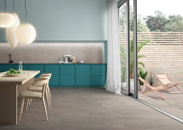 Cocina con azulejos efecto cemento, colección Urban de Peronda