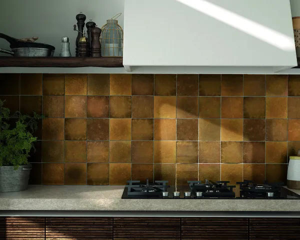 Cocina con azulejos efecto hidráulico en tonos cálidos, colección Artisan de Equipe