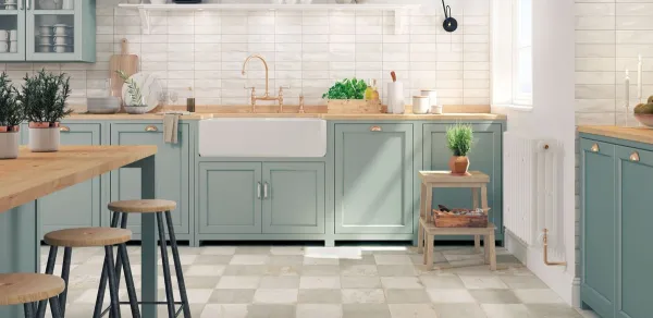 Cocina con azulejos efecto hidráulico, colección Fs clay de Peronda