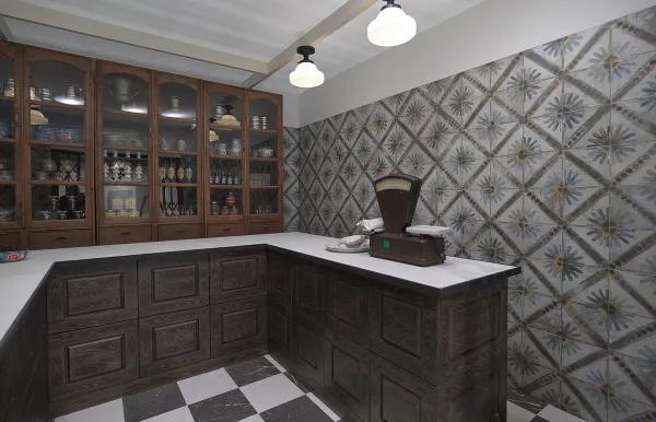 Cocina con azulejos efecto hidráulico en tonos neutros, colección Fs marrakech de Peronda
