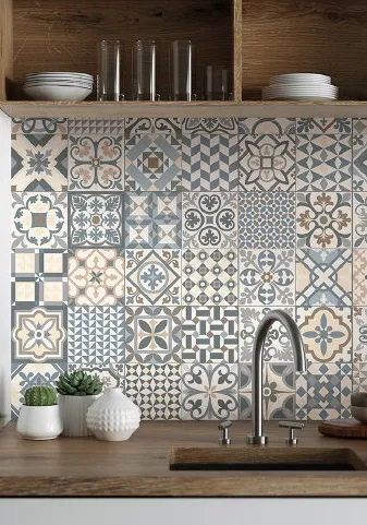 Cocina con azulejos efecto hidráulico, colección Heritage de Gaya Fores