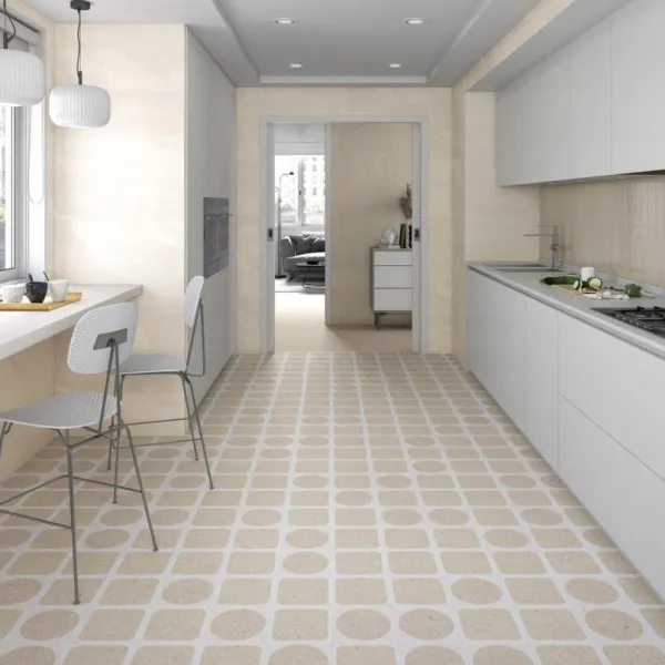 Cocina con azulejos efecto hidráulico, colección Niza de Vives
