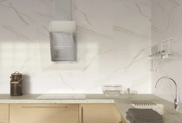 Cocina con azulejos efecto mármol, colección Lengo de Navarti