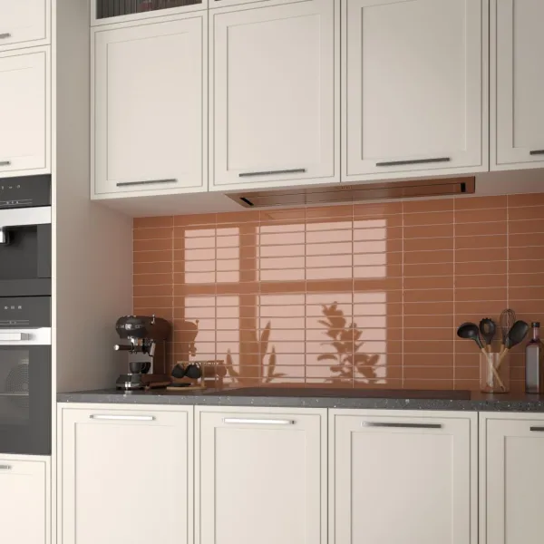 Cocina con azulejos efecto monocolor en tonos cálidos, colección Costa nova de Equipe