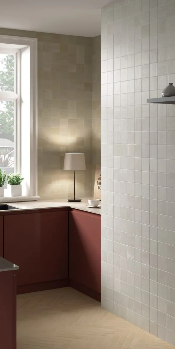 Cocina con azulejos efecto monocolor en tonos cálidos, colección Hikari de Equipe