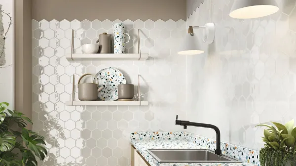 Cocina con azulejos efecto monocolor en tonos neutros, colección Memories de Ape
