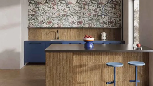 Cocina con azulejos efecto monocolor en tonos cálidos, colección Origin de Fanal