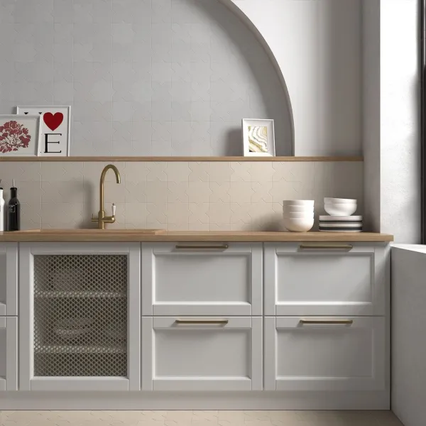 Cocina con azulejos efecto monocolor en tonos neutros, colección Porto de Equipe