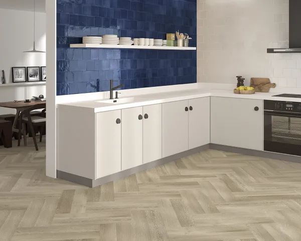 Cocina con azulejos efecto monocolor, colección Tabarca de Dune