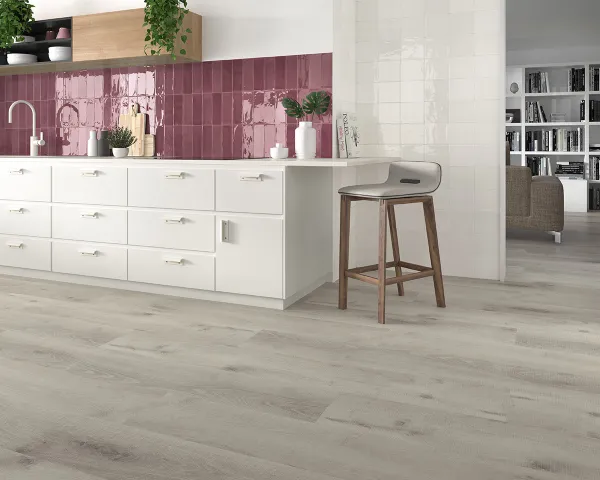 Cocina con azulejos efecto monocolor, colección Tabarca de Dune