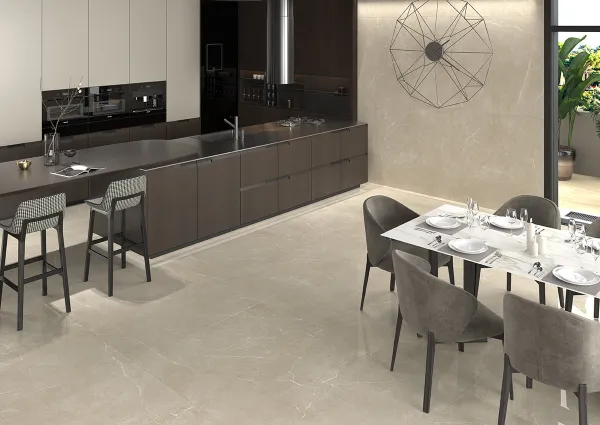 Cocina con azulejos efecto piedra en tonos cálidos, colección Soapstone de TAU ceràmica