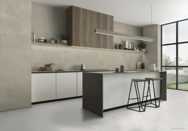 Cocina con azulejos efecto terrazo en tonos neutros, colección Goldoni de Argenta