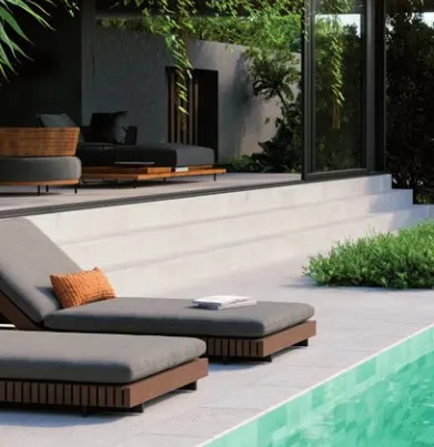 Exterior con azulejos efecto piedra, colección Bali de Mayor