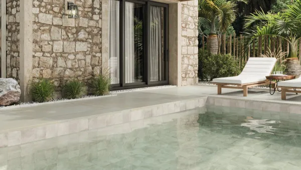 Piscina con azulejos efecto monocolor, colección Capri de Ape